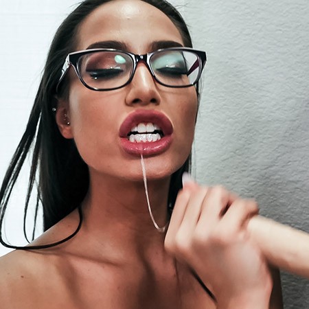 Showing Porn Images for Curvy brunette glasses anal porn ...